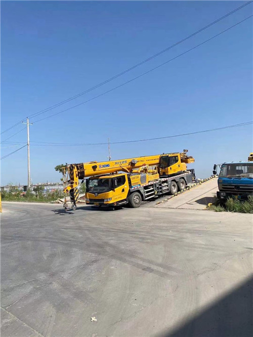 张北县吊车作业时，可能会产生哪些额外收费项目？